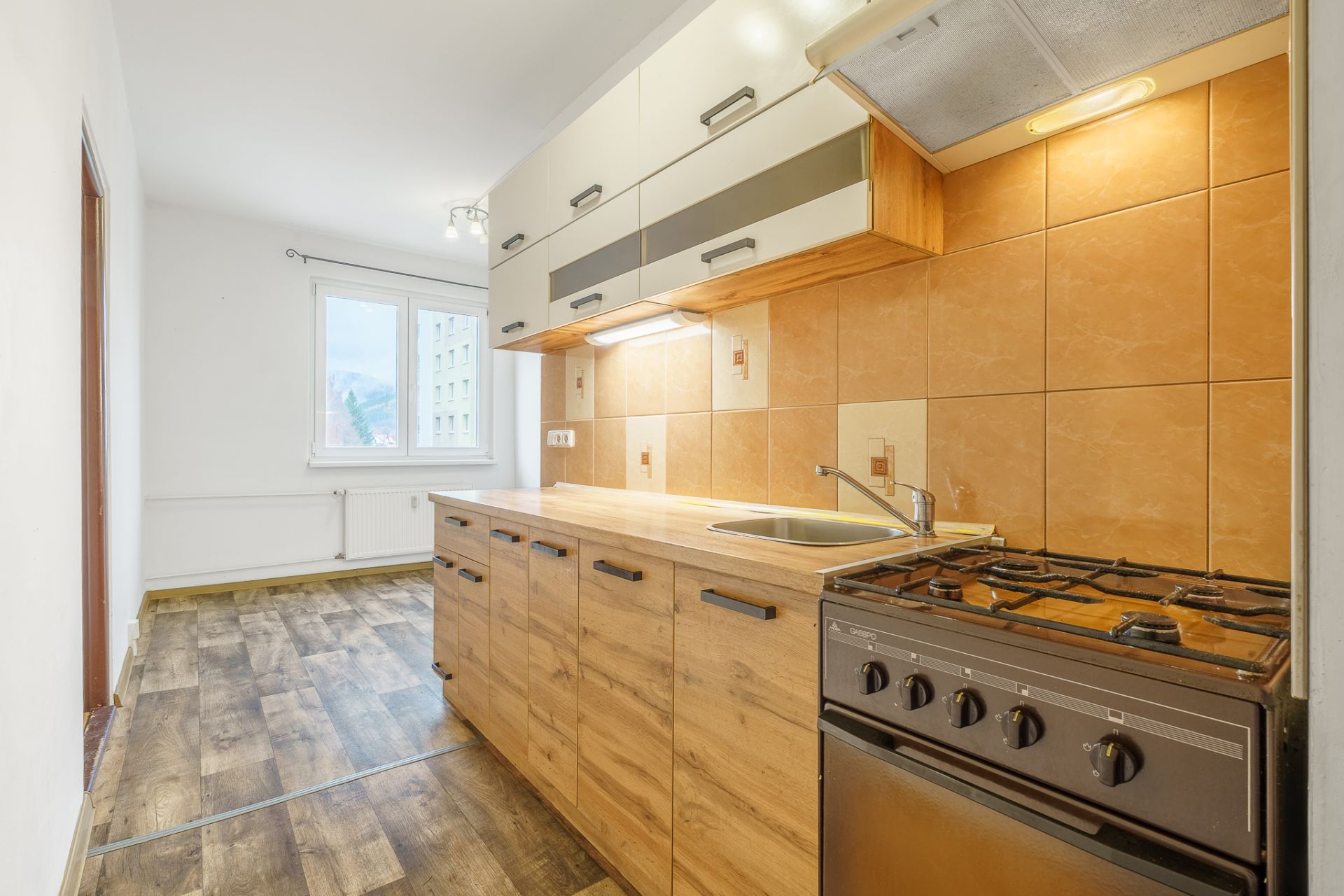 Byt 2+1 s lodžií Nejdek, Okružní - NÁJEM